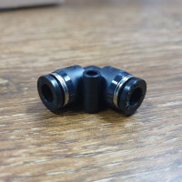 Đầu Nối Khí Cong Phi 6 mm Đen Airtac PV6D