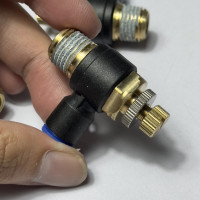 Van Tiết Lưu Khí Nén Phi 6 mm Ren Ngoài 1/4&quot; CDC MSC 0602